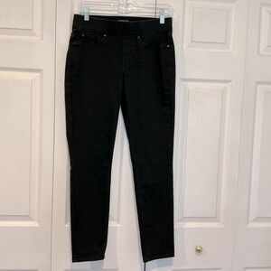 🐸🐸🐸 Levi’s Totally Shaping Pull-On Skinny Black Denim Jeans - Size 6